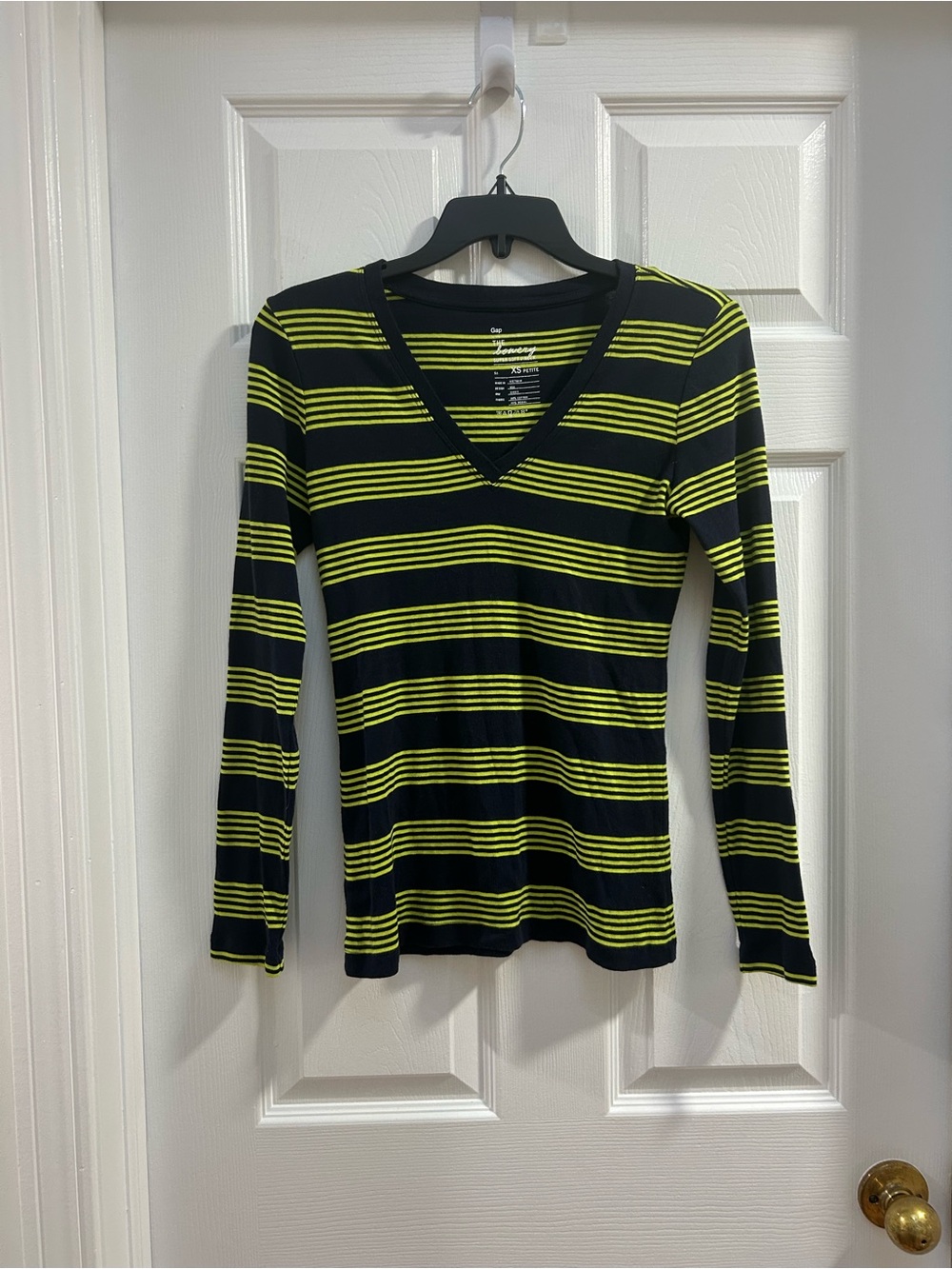 GAP Black V-Neck Long Sleeve Top with Neon Yellow Stripes